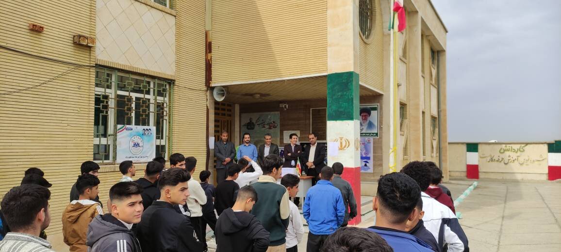 تنوع رویدادها؛ از کلاس درس تا محفل ادبی در کرمانشاه