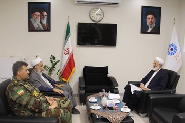 مدیرکل کتابخانه‌های عمومی گلستان با مسئولان فرهنگی ارتش دیدار کرد