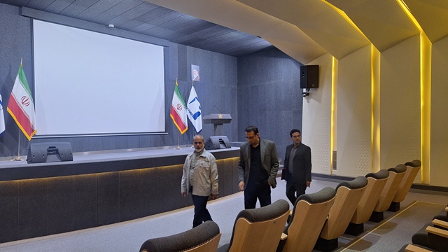 امضای تفاهمنامه همکاری ادارهکل کتابخانههای عمومی و شرکت عقابافشان سمنان