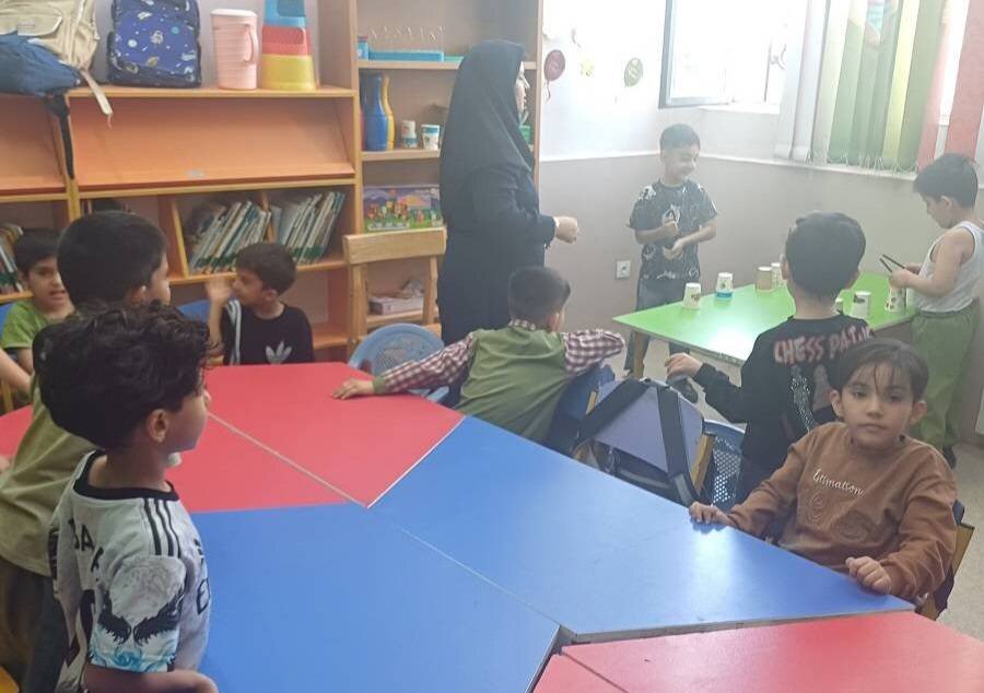 کارگاه آموزشی با موضوع بازی، سرگرمی، همفکری کتابخانه باقرالعلوم (ع)