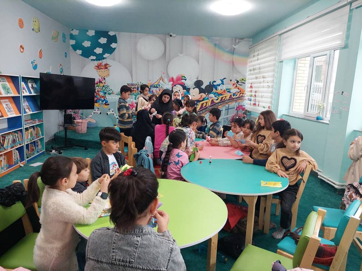 برگزاری برنامه‌های متنوع فرهنگی و ترویجی در بخش کودک کتابخانه عمومی نور باسمنج