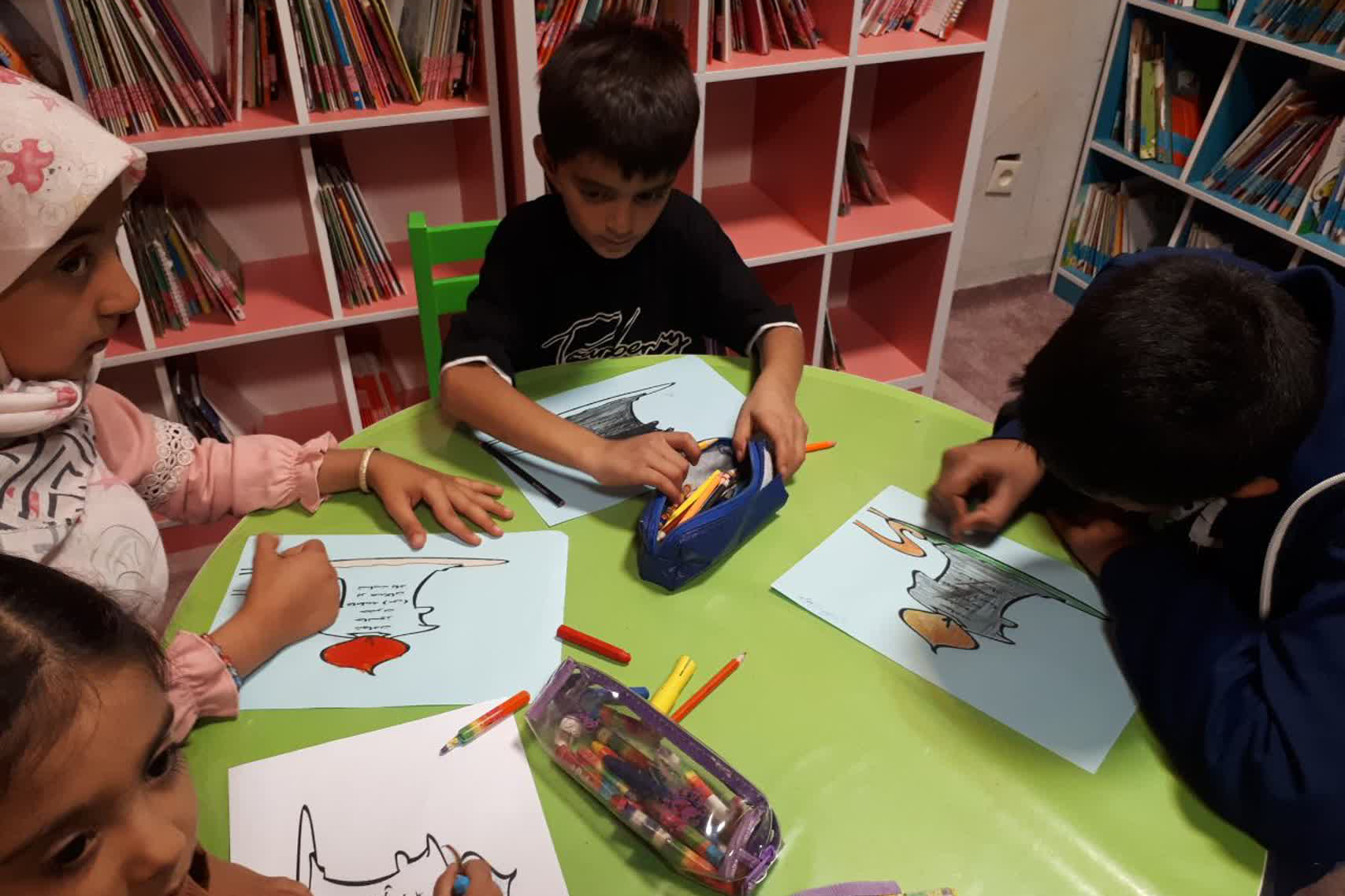 اجرای برنامههای متنوع فرهنگی در کتابخانه امام خمینی (ره) گرکان