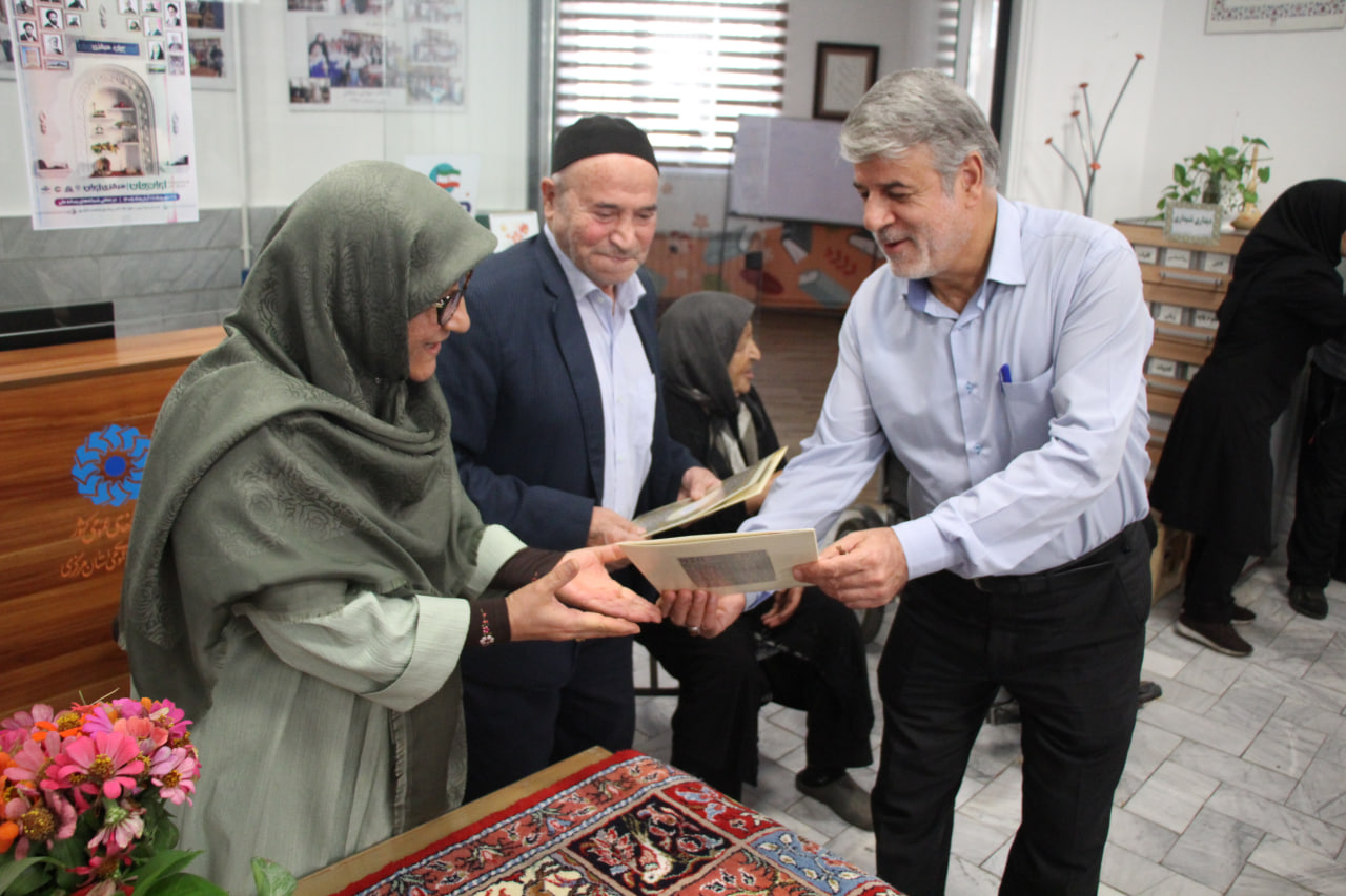 رویداد فرهنگی «ایران جان» در کتابخانه شهدای سنجان