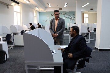بازدید از کتابخانه مرکزی خوزستان