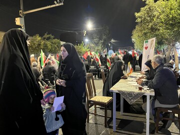 میز ارتباطات مردمی 