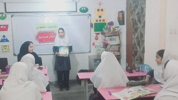 نشست کتاب‌خوان مدرسه