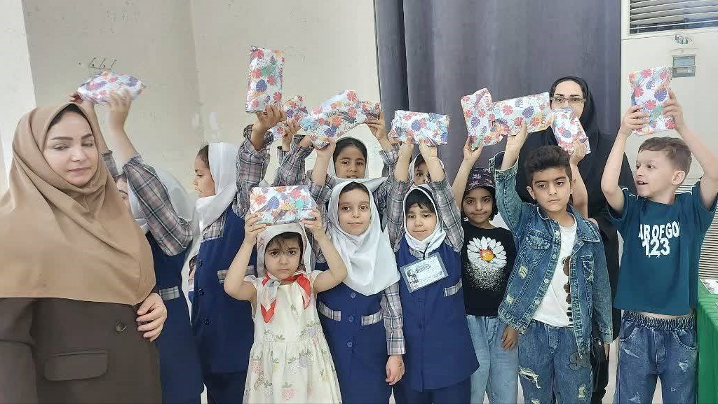 برگزاری ویژه‌برنامه بهداشت دهان و دندان در شوشتر با همکاری شبکه بهداشت و درمان