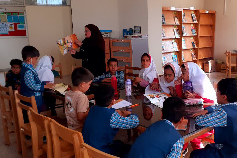 روزهای فرهنگی دانشآموزان در کتابخانه شهدای روستای مالمیر