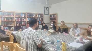 نشست کتاب‌خوان تخصصی ادبیات جنگ