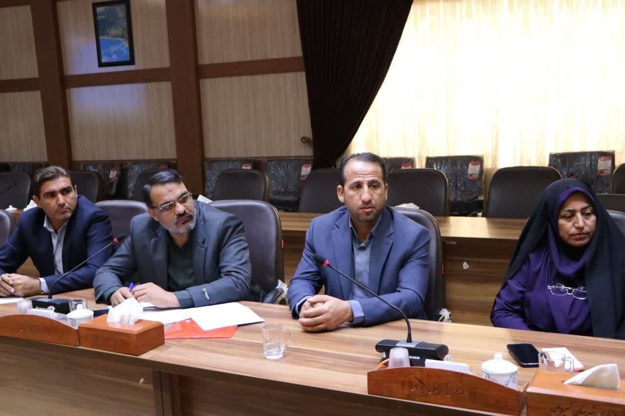 اختصاص یک دستگاه کامیونت برای راهاندازی کتابخانه سیار در شیروان
