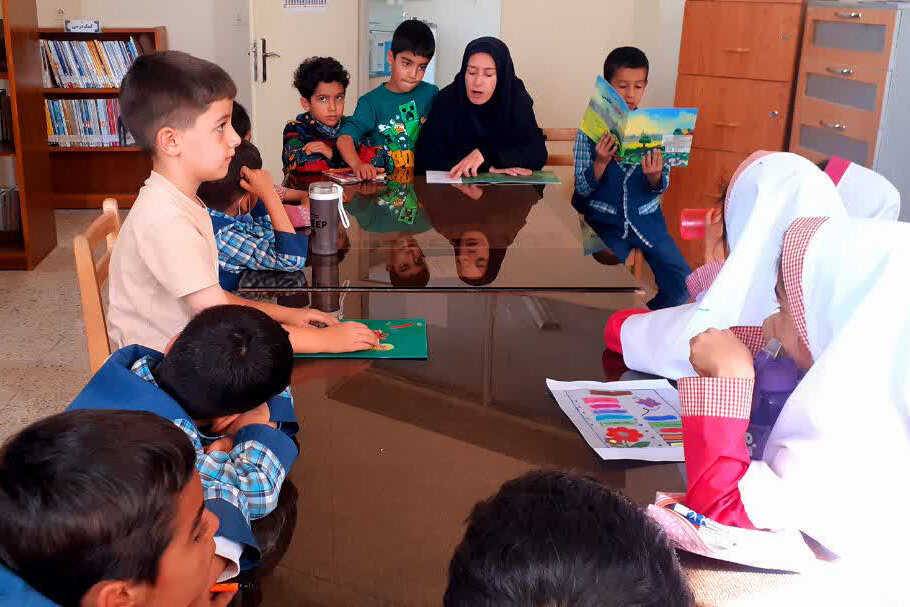 روزهای فرهنگی دانش‌آموزان در کتابخانه شهدای روستای مالمیر