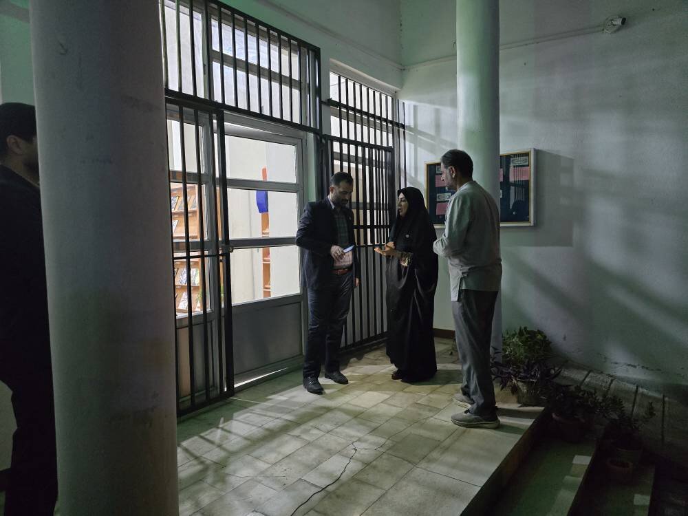 فلاح کردآبادی از کتابخانه شهید کشوری سیمرغ بازدید کرد