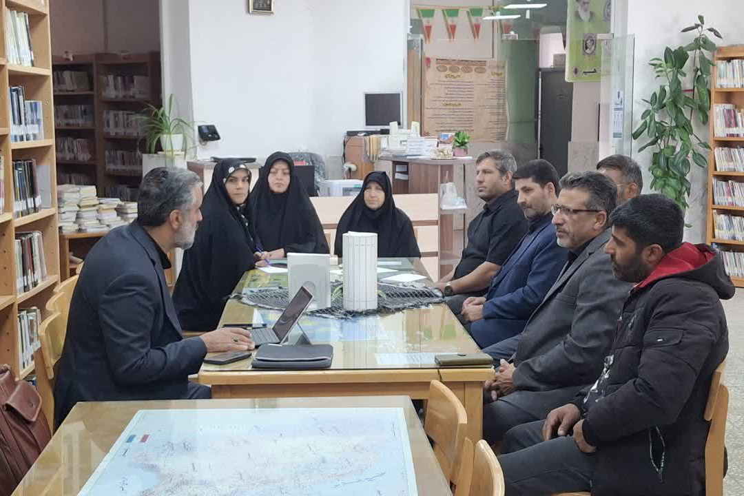 روایت حماسه شهید فهمیده در کتابخانه ادیبالممالک جاورسیان