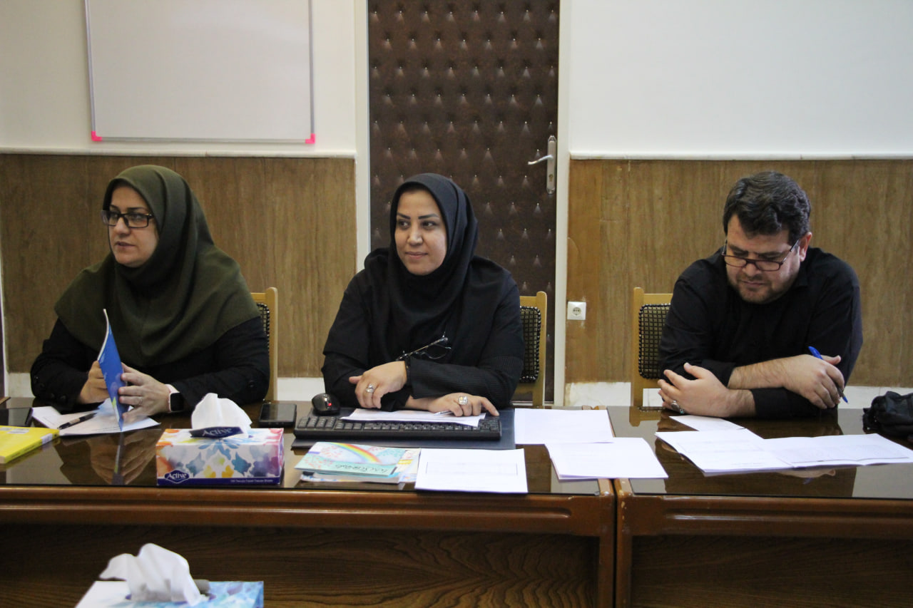 فینال استانی لیگ کتابخوانی «مسجد، محله و کتابخانه» در استان مرکزی برگزار شد