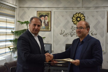 بازدید مدیرکل آموزش و پرورش از کتابخانه مرکزی