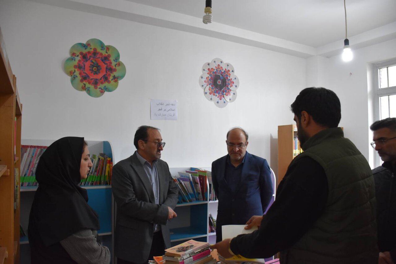 تمرکز بر توسعه زیرساخت‌های فرهنگی و خدمات نوین کتابخانه‌ای در کلیبر
