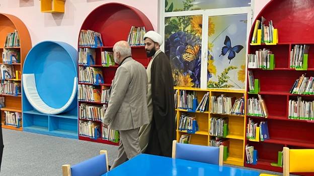 استاندار خوزستان از کتابخانه مرکزی استان بازدید کرد