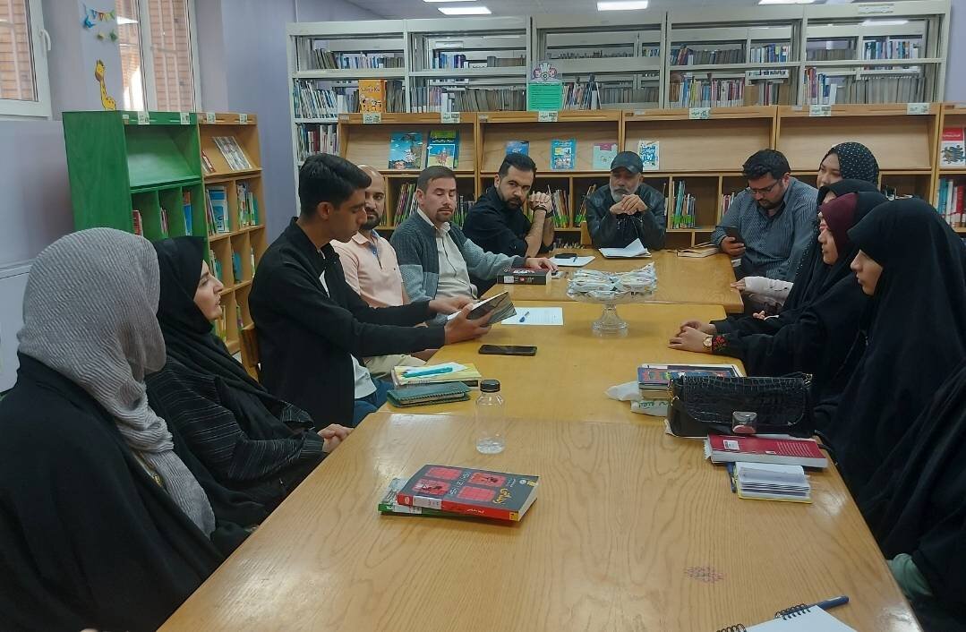 برگزاری هفتمین نشست «کتابخوان» در کتابخانه شهید آیت‌ الله خامنه‌ای قم