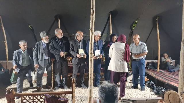 رونمایی از کتاب «مستندنگاری یک میراث» در سیاه‌چادر سنگسری