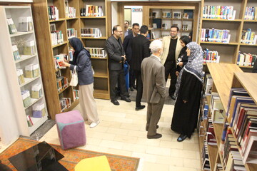 بازدید مدیران مؤسسات خیریه از کتابخانه های عمومی شهید باهنر 